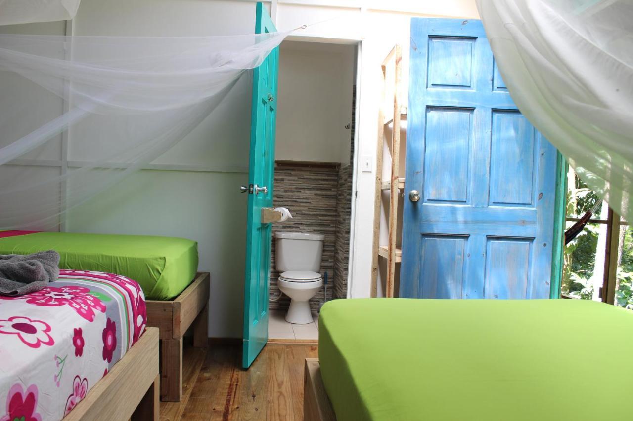 Carmen's place Bastimentos Extérieur photo